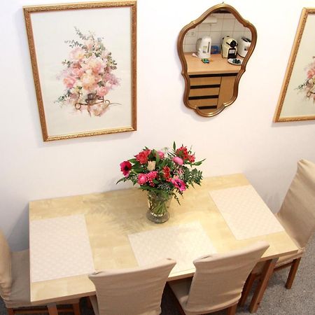 Vienna-Flats Self Check-In Apartment Bagian luar foto