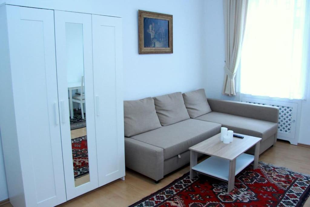 Vienna-Flats Self Check-In Apartment Bagian luar foto