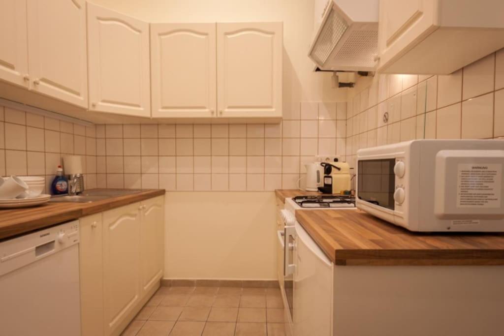 Vienna-Flats Self Check-In Apartment Bagian luar foto
