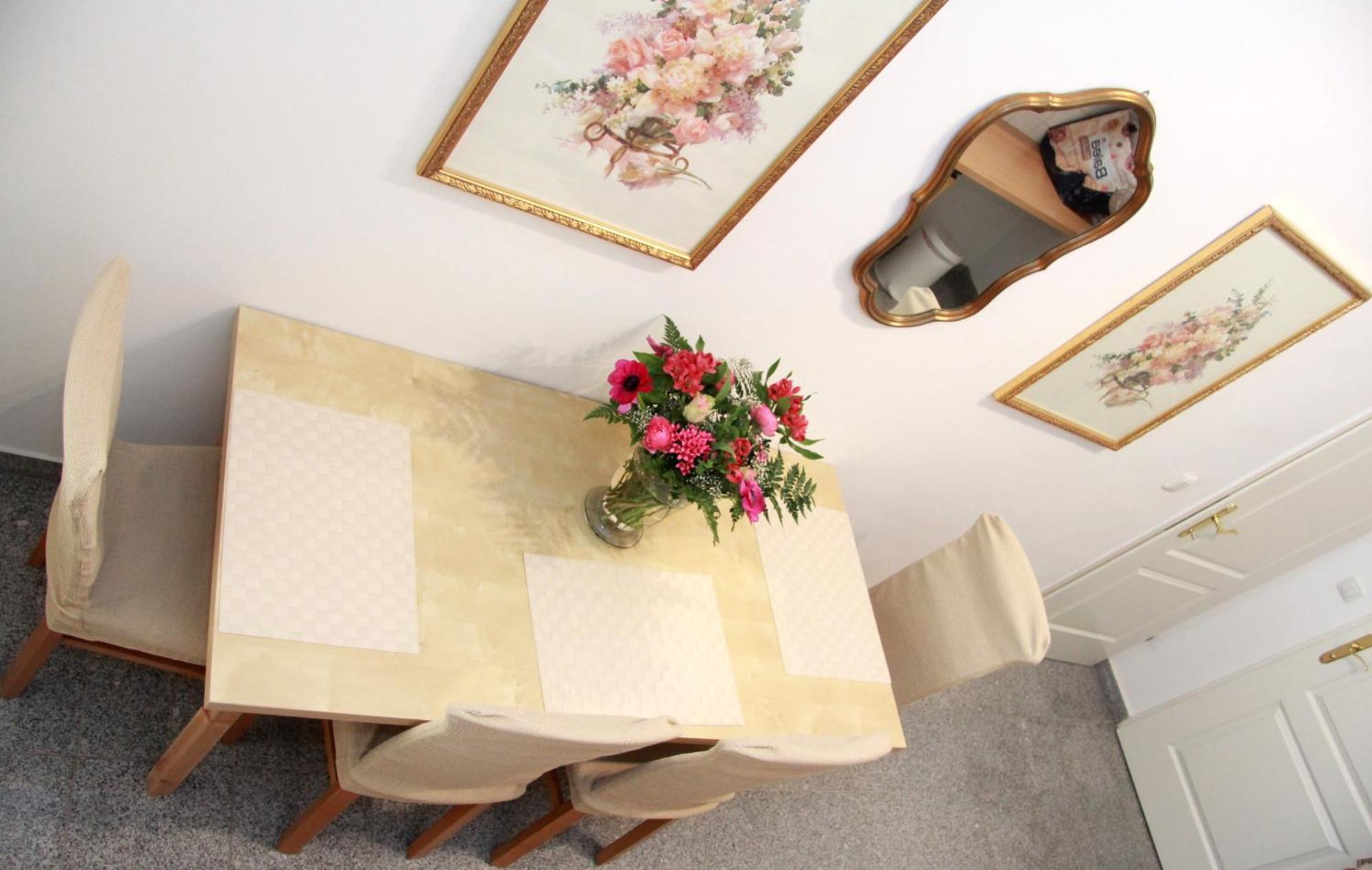 Vienna-Flats Self Check-In Apartment Bagian luar foto